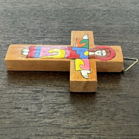 Cross with Christ El Salvador Vtg Crucifix Handmade Colorful Jesus Religious - Picture 9 of 16